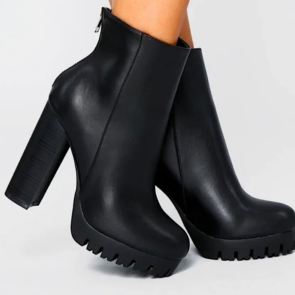 Chunky Black Booties